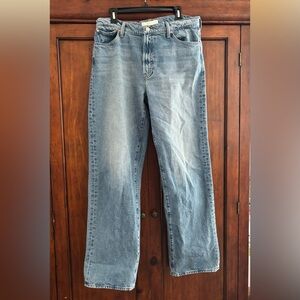 MOTHER Dodger Skimp Cuff Jeans in “Leap of Faith”
